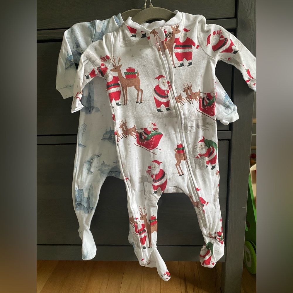 2 Pottery Barn Kids  PJ ‘S